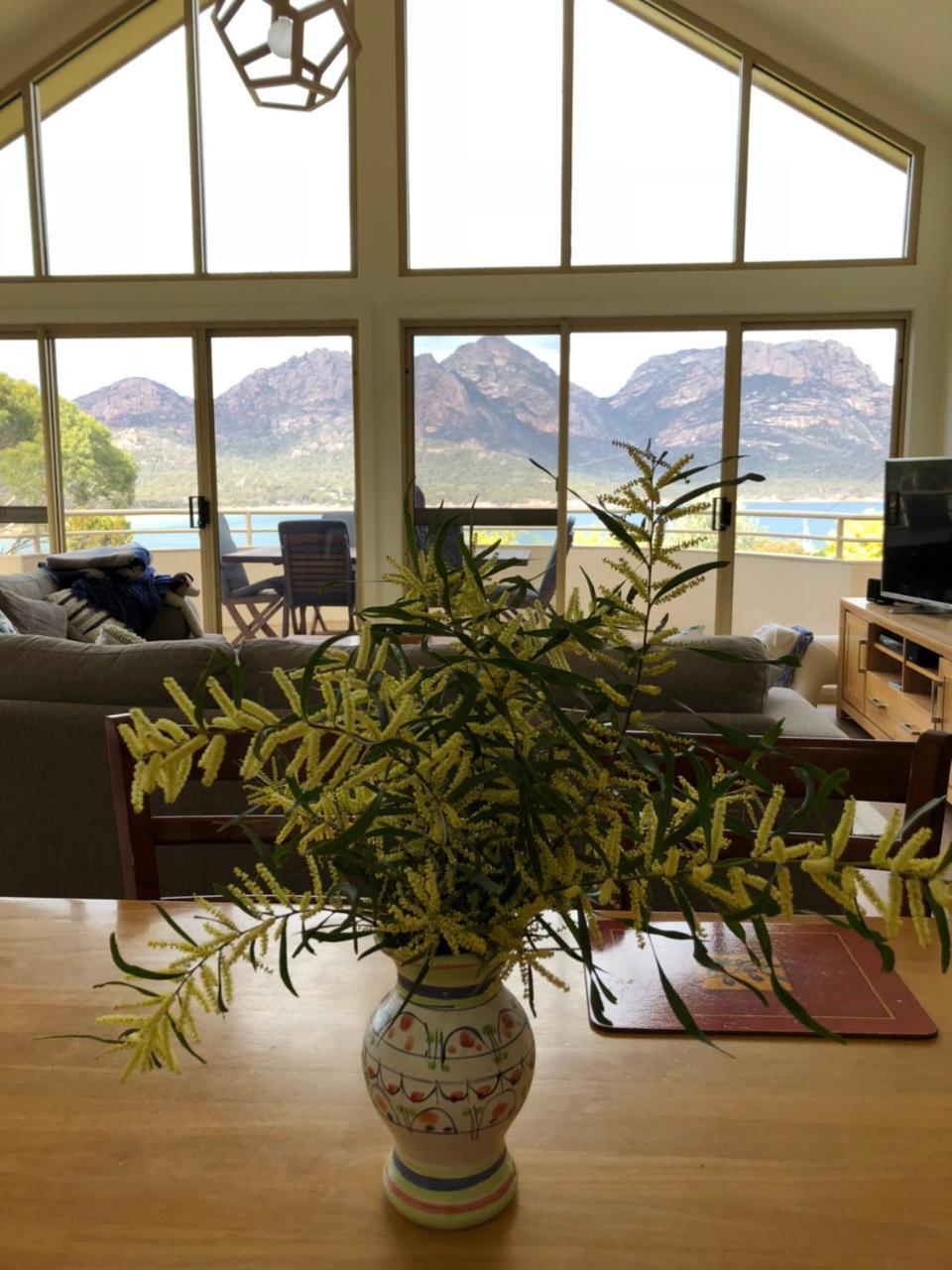 Freycinet Beach House Coles Bay Bagian luar foto