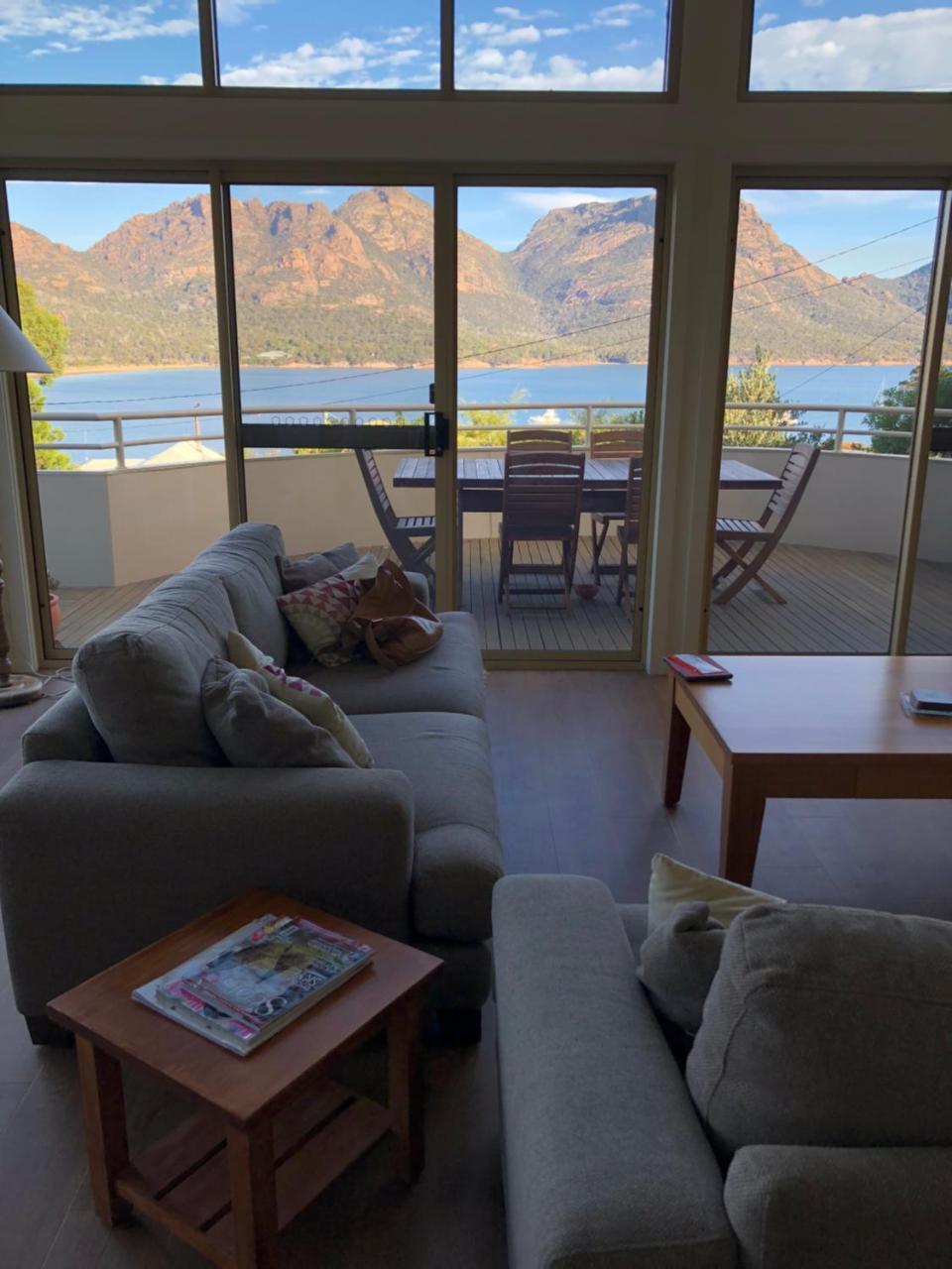 Freycinet Beach House Coles Bay Bagian luar foto