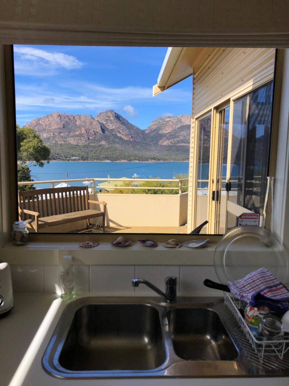 Freycinet Beach House Coles Bay Bagian luar foto